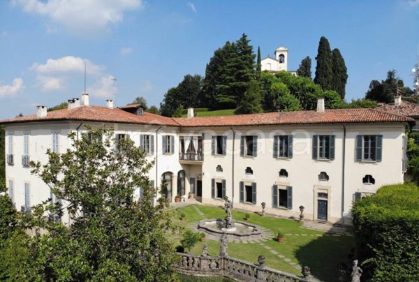 villa in vendita a Montevecchia