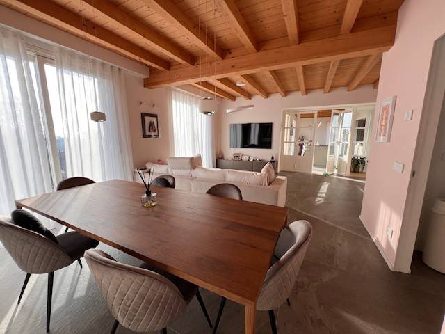 casa indipendente in vendita a Montevecchia