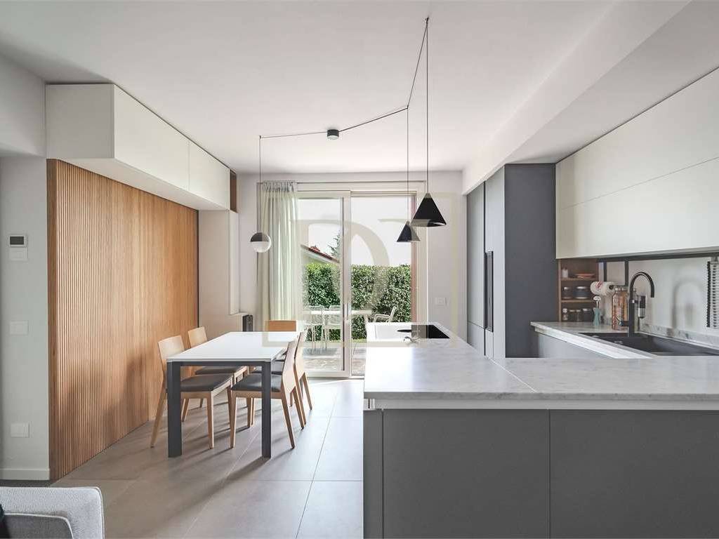 casa indipendente in vendita a Montevecchia