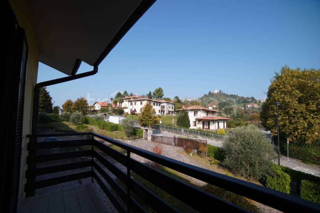 appartamento in vendita a Montevecchia