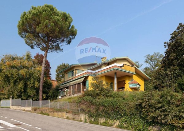 casa indipendente in vendita a Montevecchia