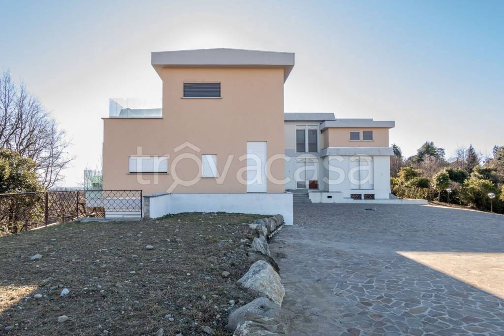 appartamento in vendita a Montevecchia