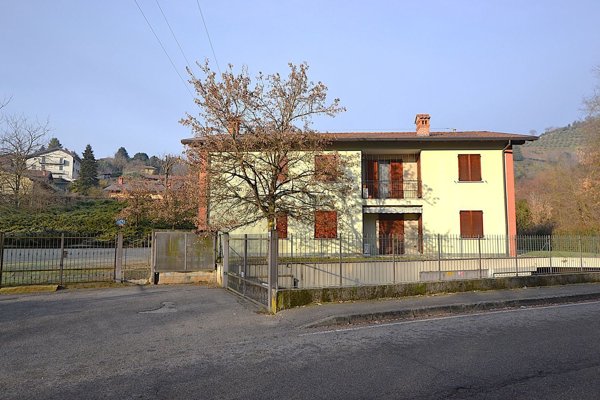 appartamento in vendita a Montevecchia