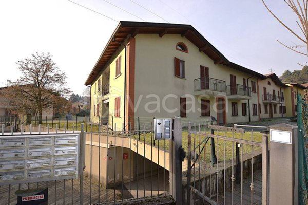 appartamento in vendita a Montevecchia