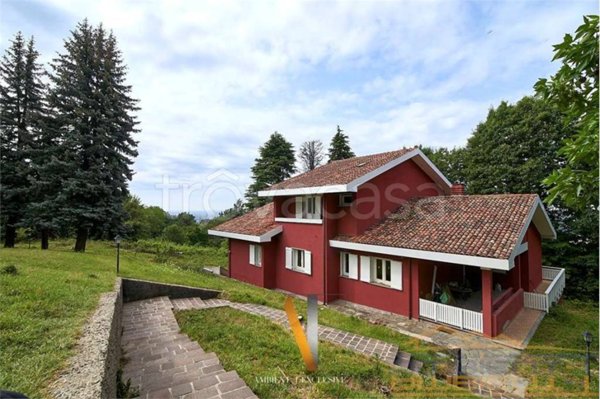 casa indipendente in vendita a Montevecchia