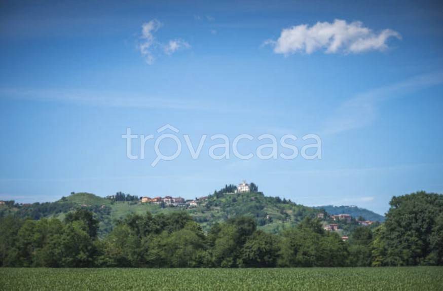 casa indipendente in vendita a Montevecchia
