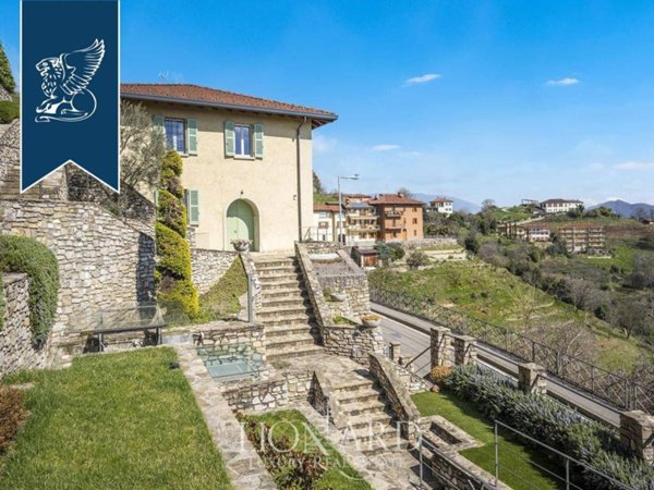 casa indipendente in vendita a Montevecchia