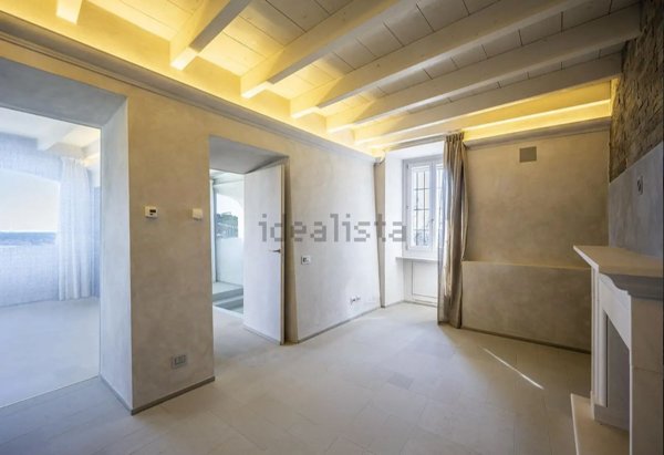 casa indipendente in vendita a Montevecchia