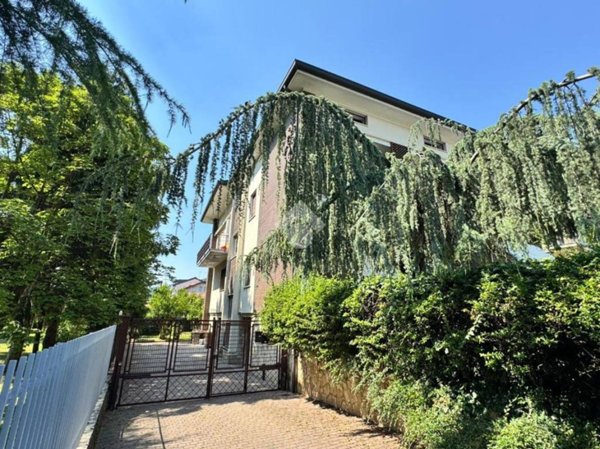 appartamento in vendita a Montevecchia
