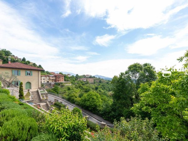 casa indipendente in vendita a Montevecchia