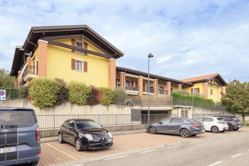 appartamento in vendita a Montevecchia