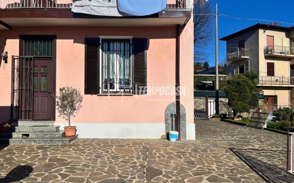 appartamento in vendita a Monticello Brianza