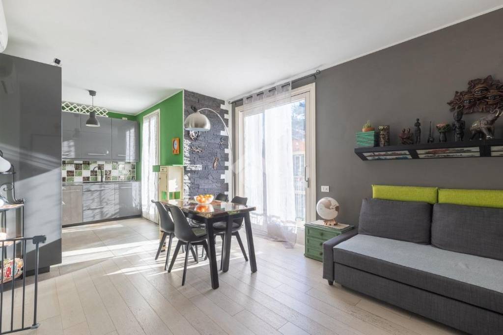 appartamento in vendita a Monticello Brianza