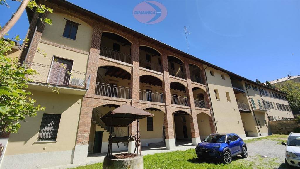 appartamento in vendita a Monticello Brianza