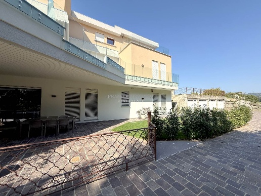 appartamento in vendita a Monticello Brianza