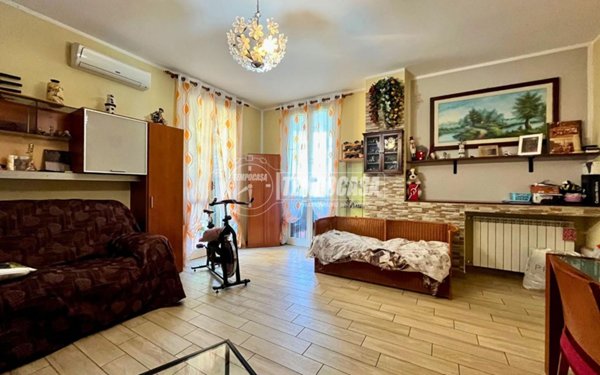 appartamento in vendita a Monticello Brianza