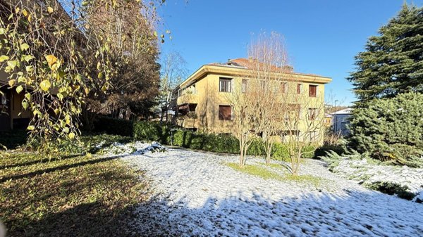 appartamento in vendita a Monticello Brianza