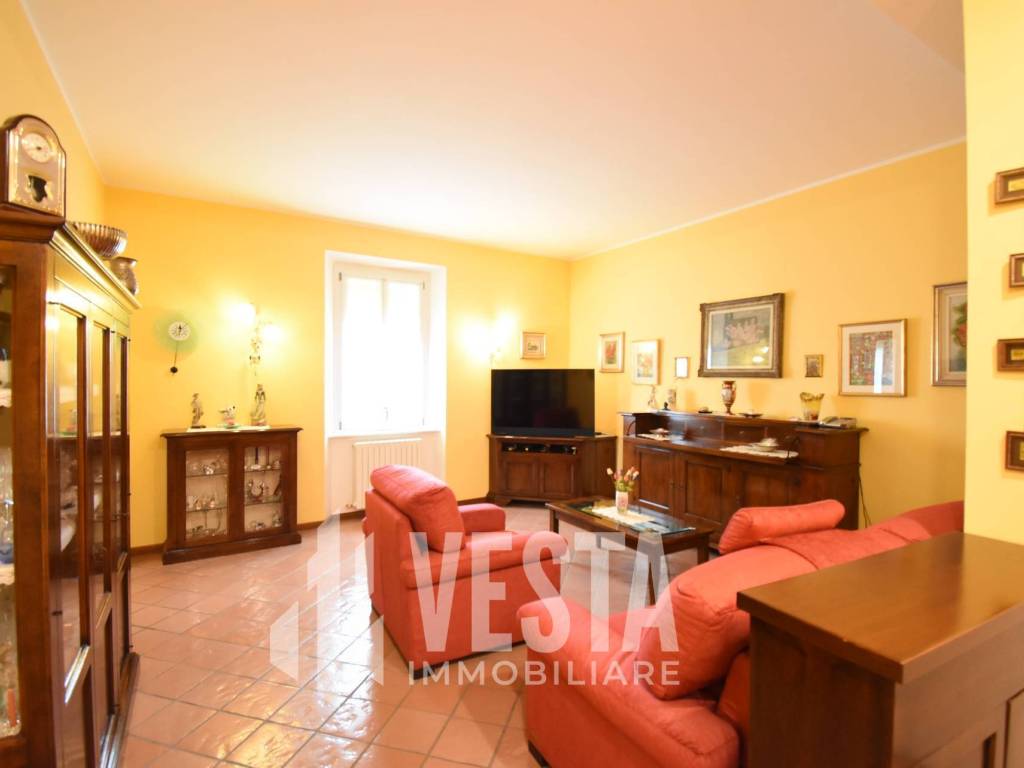 appartamento in vendita a Monticello Brianza