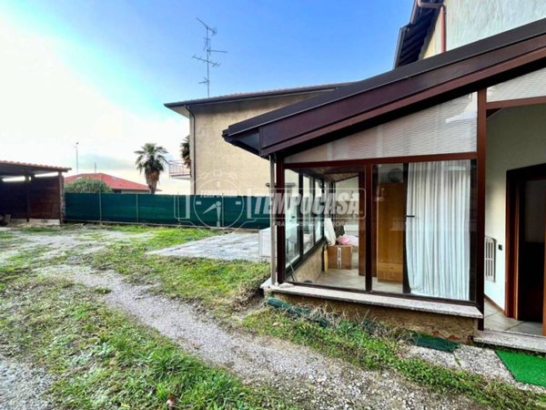 appartamento in vendita a Monticello Brianza