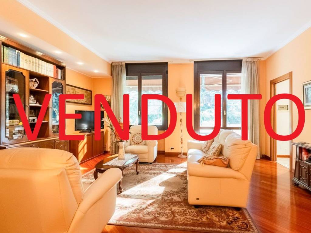 appartamento in vendita a Monticello Brianza