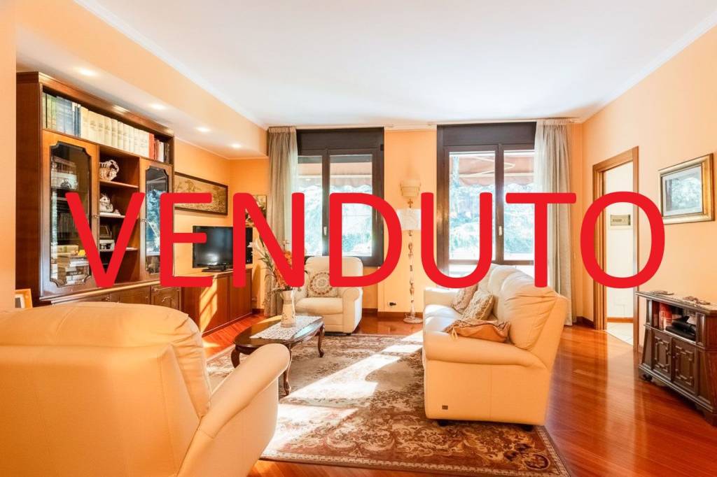 appartamento in vendita a Monticello Brianza