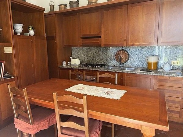 casa indipendente in vendita a Monticello Brianza