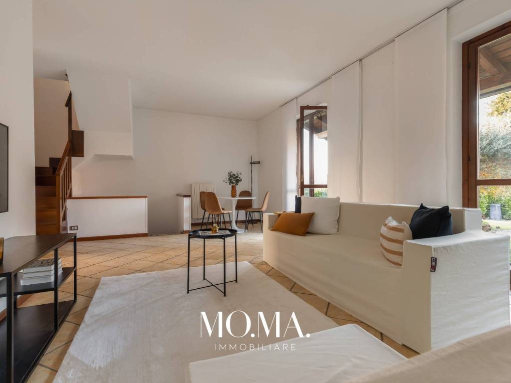 casa indipendente in vendita a Monticello Brianza