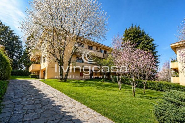 appartamento in vendita a Monticello Brianza