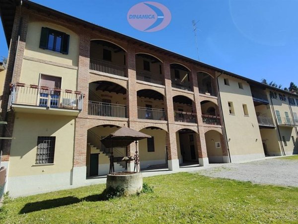 appartamento in vendita a Monticello Brianza