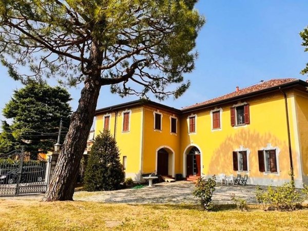 appartamento in vendita a Monticello Brianza
