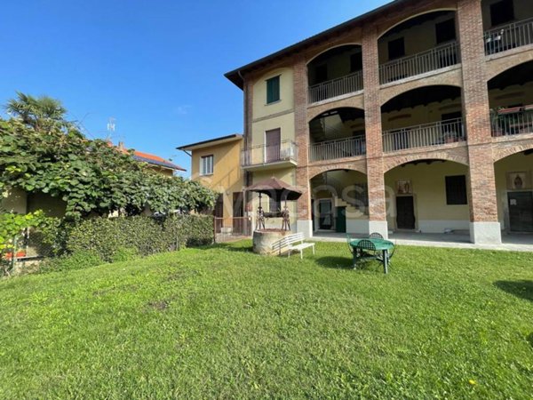 appartamento in vendita a Monticello Brianza