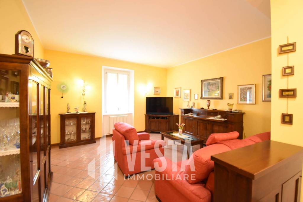 appartamento in vendita a Monticello Brianza