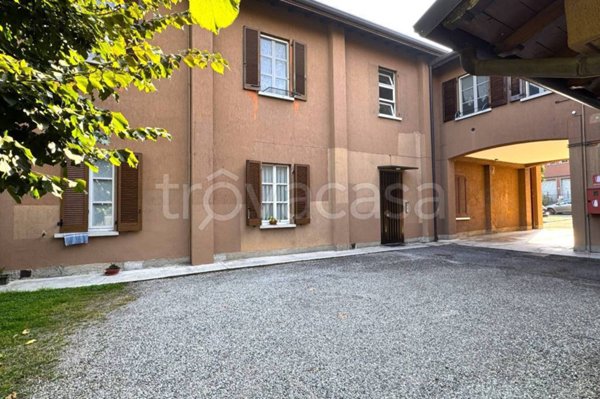 appartamento in vendita a Monticello Brianza in zona Cortenuova