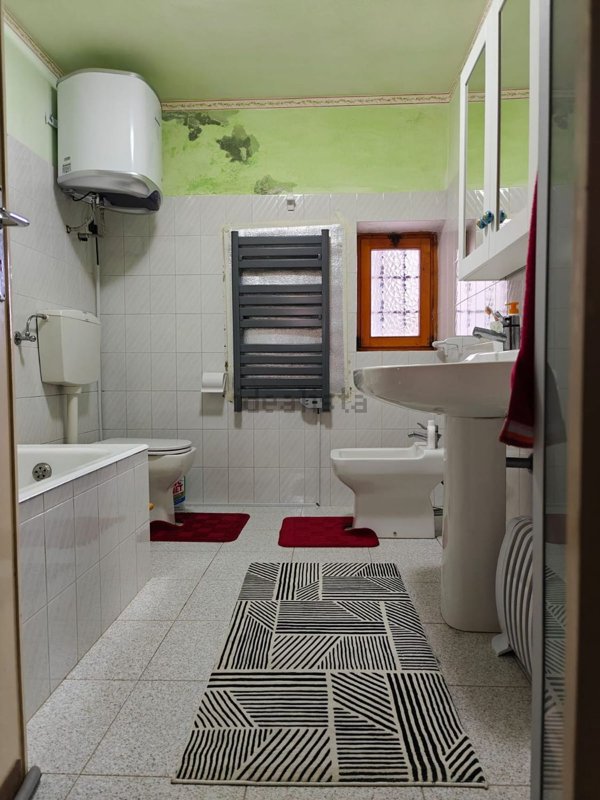 casa indipendente in vendita a Dernice in zona Vigoponzo
