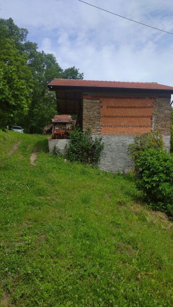 casale in vendita a Dernice