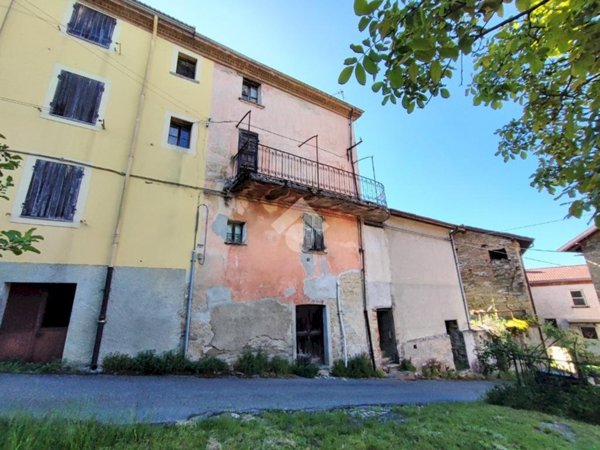 appartamento in vendita a Dernice in zona Vigoponzo
