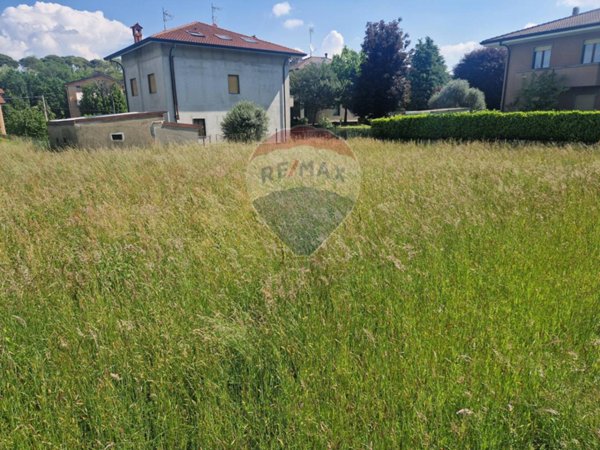 casa indipendente in vendita a Nibionno