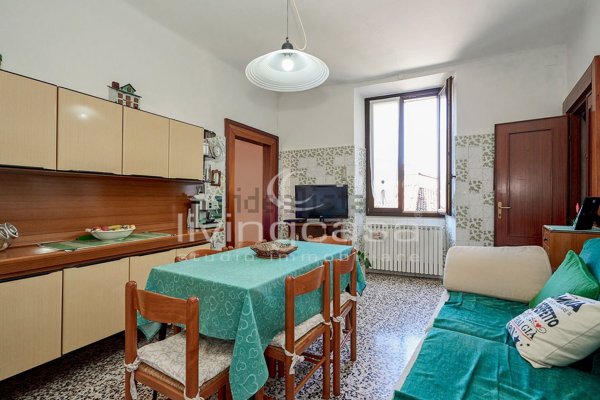 appartamento in vendita a Nibionno in zona Tabiago