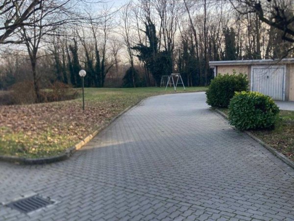 appartamento in vendita a Nibionno in zona Tabiago