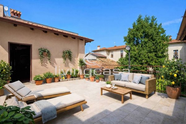 appartamento in vendita a Nibionno in zona Tabiago