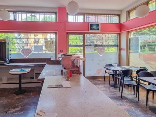 negozio in vendita a Nibionno in zona Tabiago