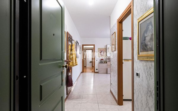 appartamento in vendita ad Oggiono