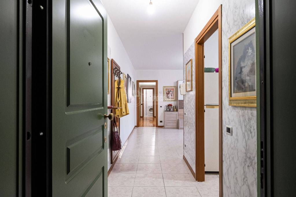 appartamento in vendita ad Oggiono