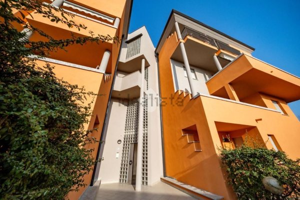 appartamento in vendita ad Oggiono