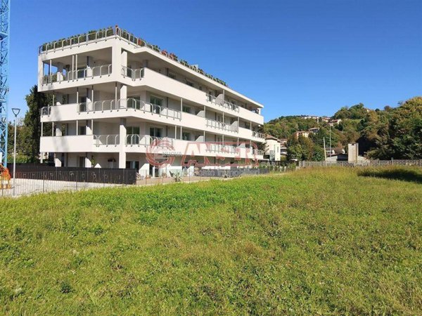 appartamento in vendita ad Oggiono