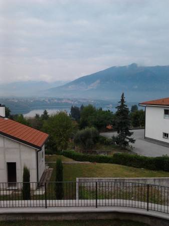 casa indipendente in vendita ad Oggiono