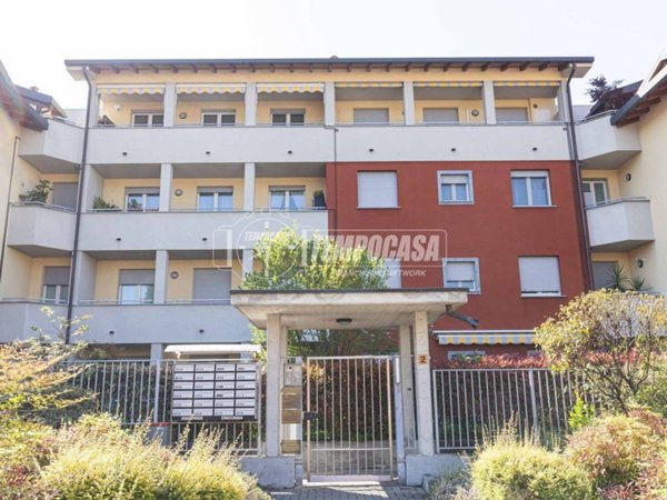 appartamento in vendita ad Oggiono