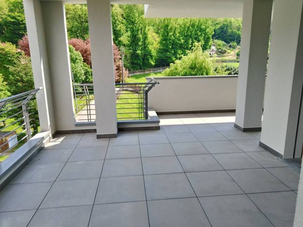 appartamento in vendita ad Oggiono