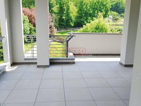appartamento in vendita ad Oggiono