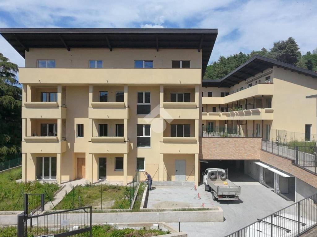 appartamento in vendita ad Oggiono